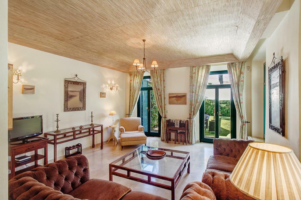 Villa Adosado En Ribera Del Emperador Sotogrande Esterno foto