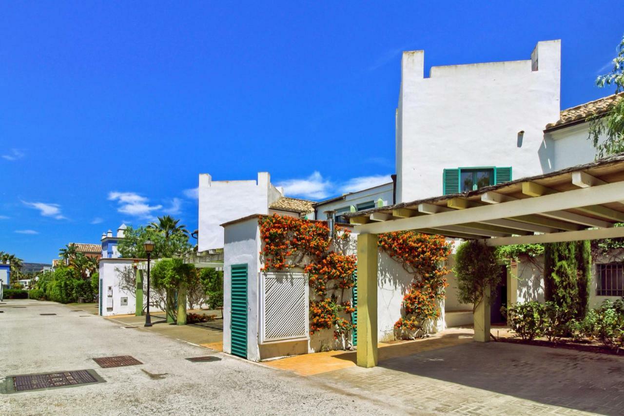 Villa Adosado En Ribera Del Emperador Sotogrande Esterno foto